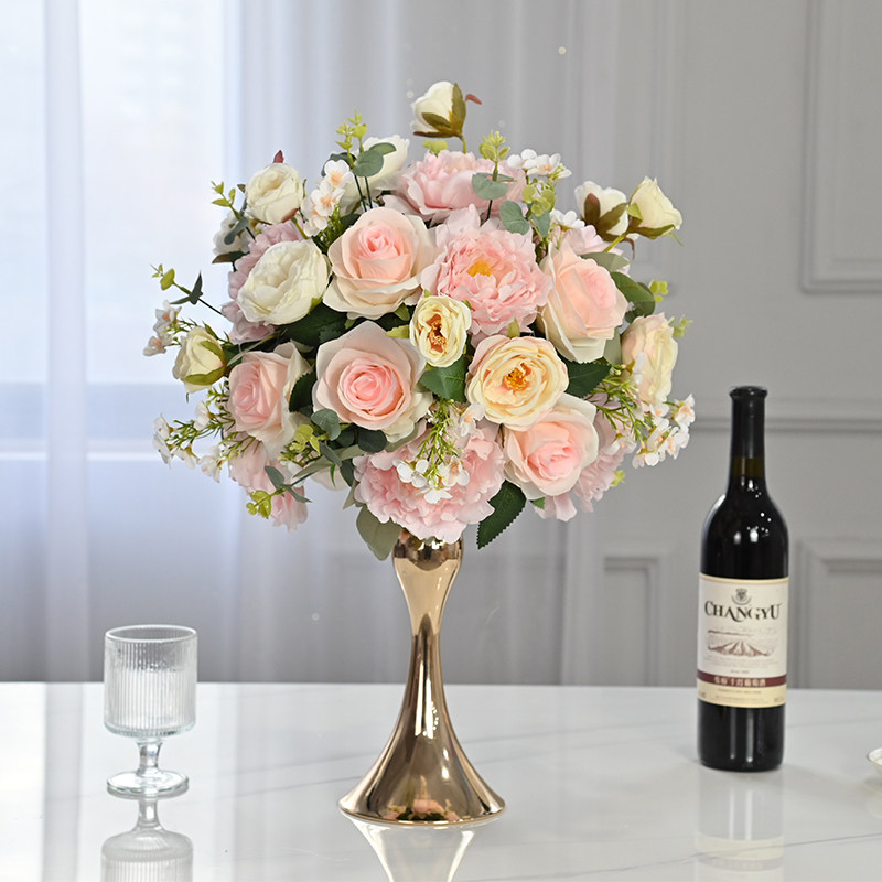 Wedding props hotel table flow - Photography Hotel review and price